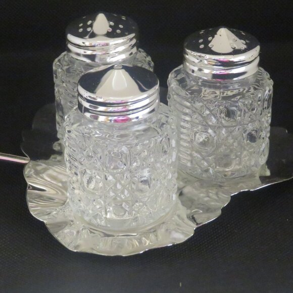 *Vintage* Queen Anne Leaf Cruet Set Silver Plated (K432) - Picture 4 of 11